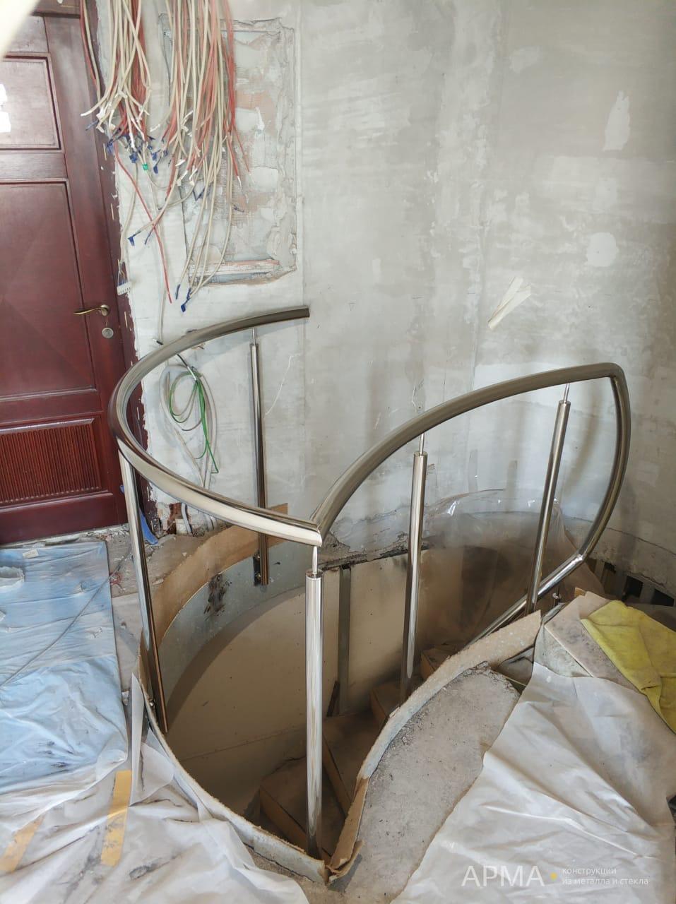 Металлические перила для лестниц, балконов и террас